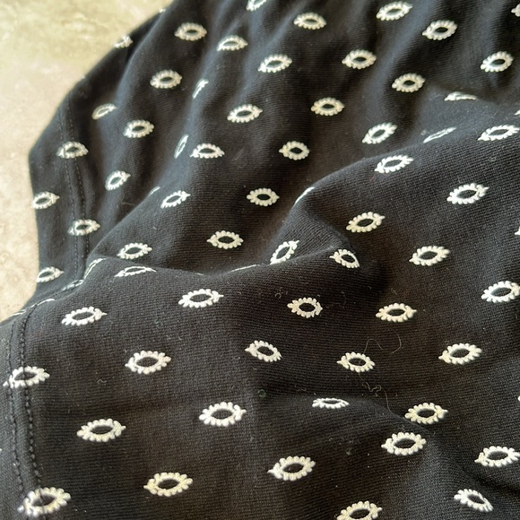 *MATERNITY* stretchy v-neck tank top - Picture 5 of 6